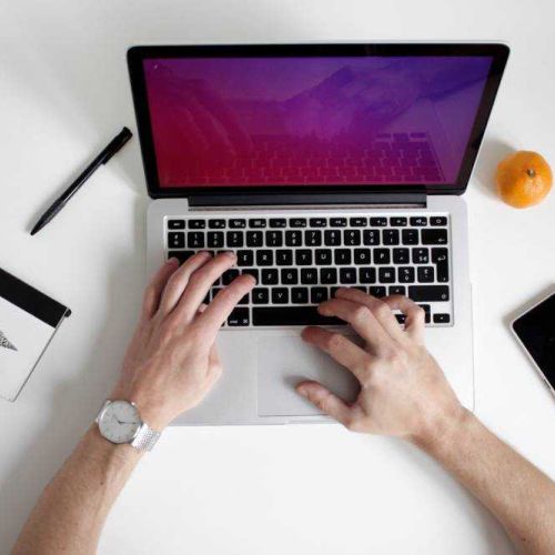 12 Powerful Benefits of Blogging for Businesses and Brands