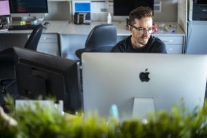 How and Why You Should Get Listed on Relevant Web Directories